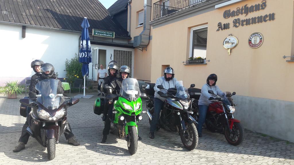 Gasthaus Am Brunnen Illerich Luaran gambar